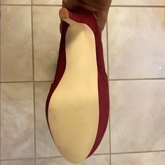 Sexy Heels - Picture 2 of 2